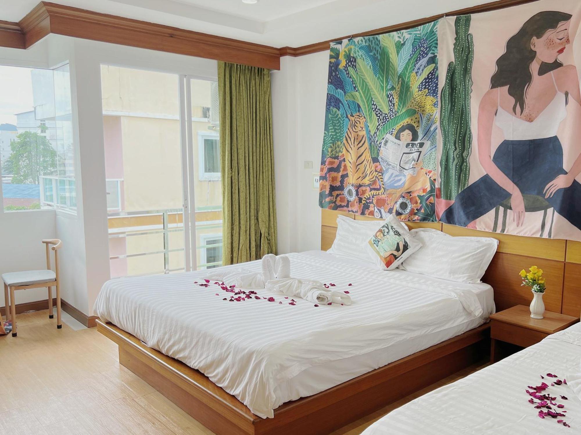 Lanting Hotel Patong ภายนอก รูปภาพ