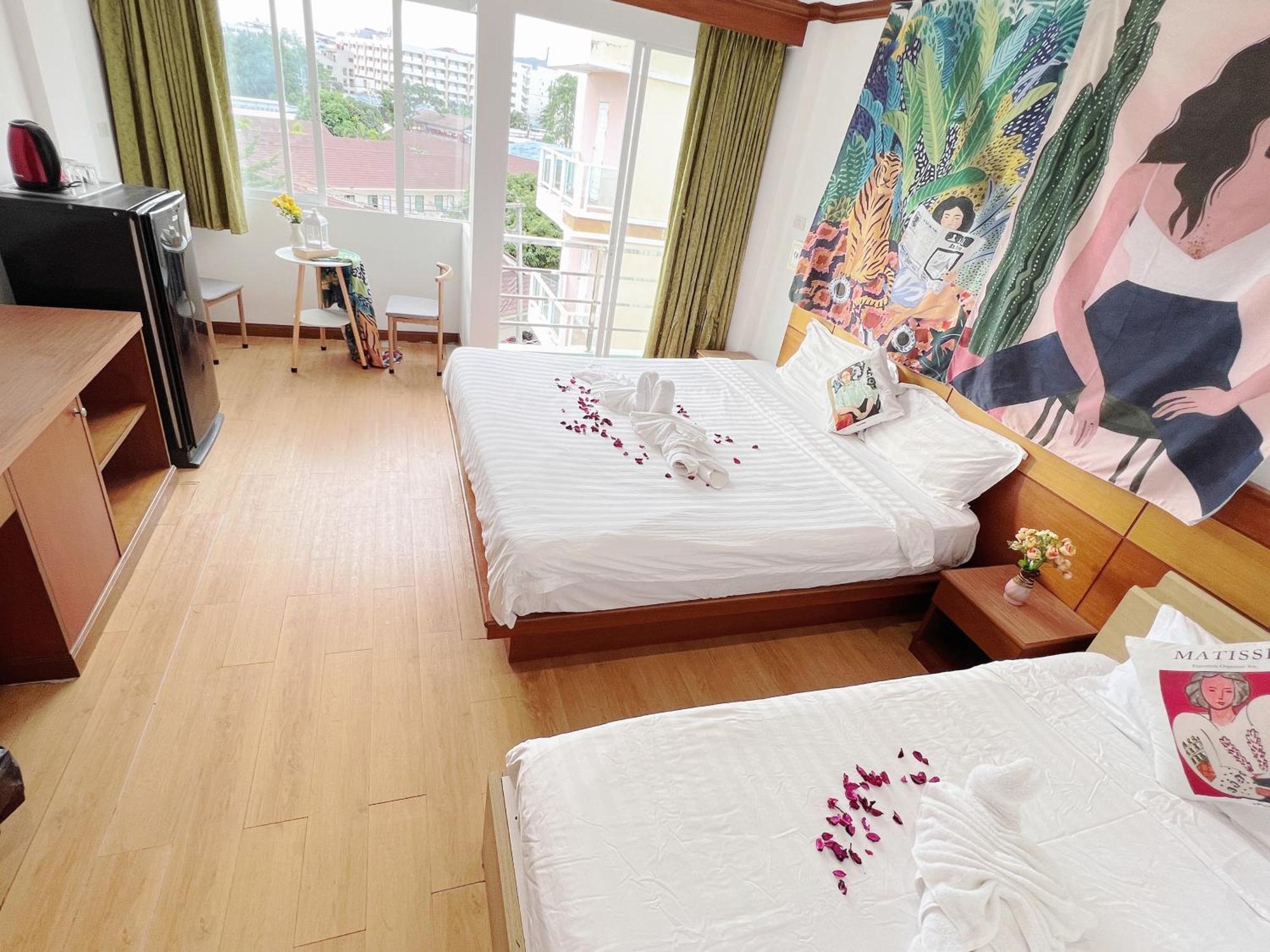 Lanting Hotel Patong ภายนอก รูปภาพ