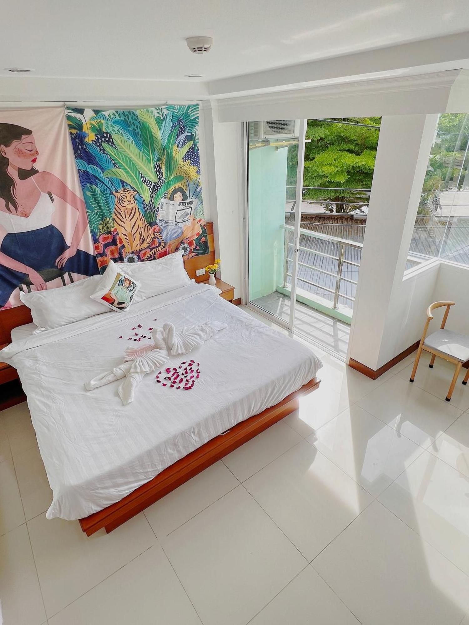 Lanting Hotel Patong ภายนอก รูปภาพ